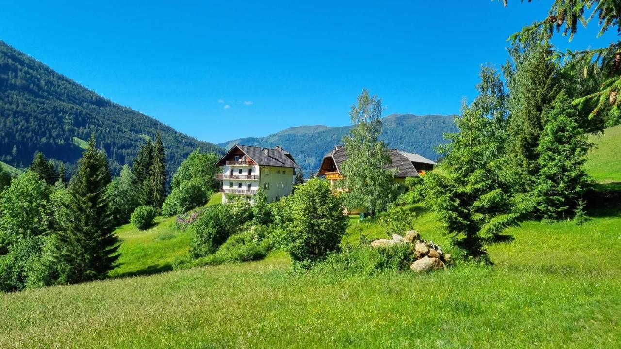 Ferienwohnungen Rabensteiner Bad Kleinkirchheim Exterior photo
